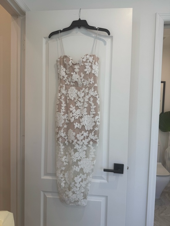 Nookie Dresses & Skirts - Nookie Nude Midi Dress with White Floral Lace